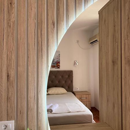 Kontiki Apartments Ulcinj Zewnętrze zdjęcie